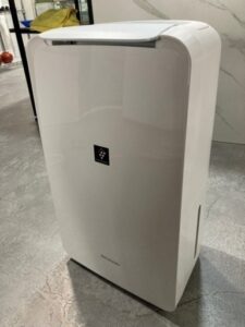 SHARP シャープ CV-P71-W 衣類乾燥除湿機 プラズマクラスター 除湿機 2022年製 中古品販売