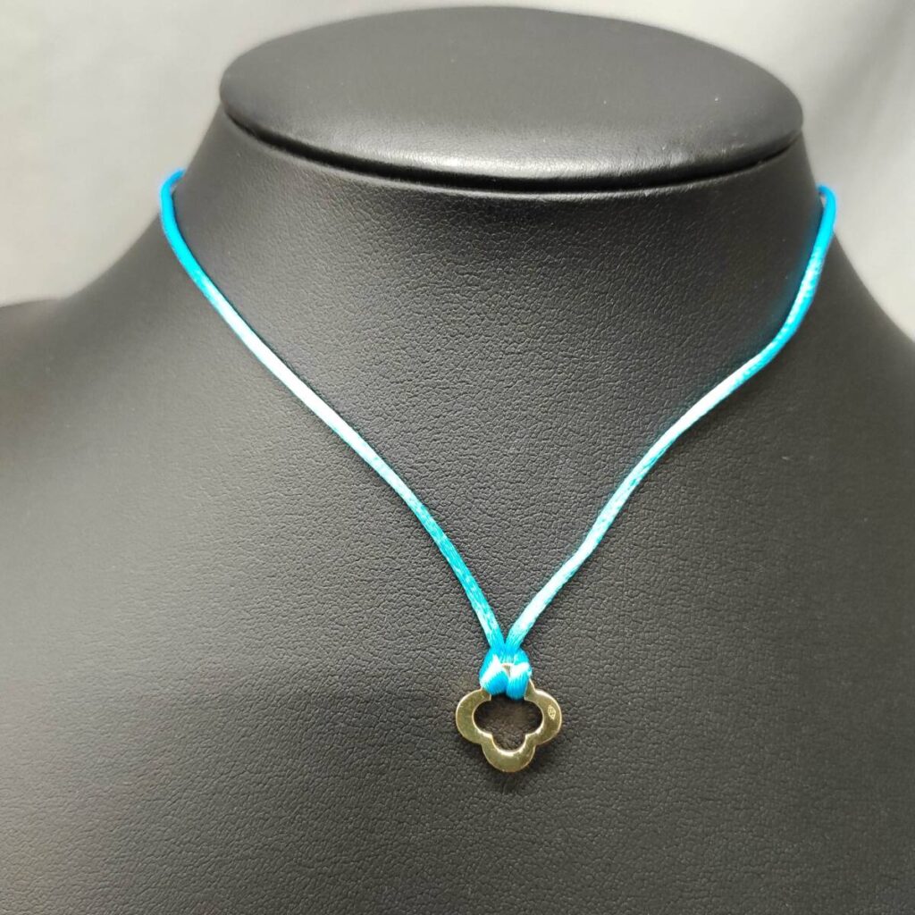 Van Cleef & Arpels ネックレス 750刻印 チョーカー