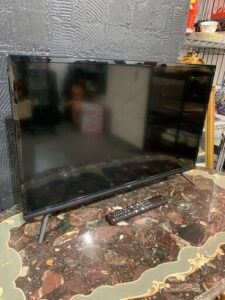 TCL 32V 液晶テレビ 2021年製 32D200 中古品販売