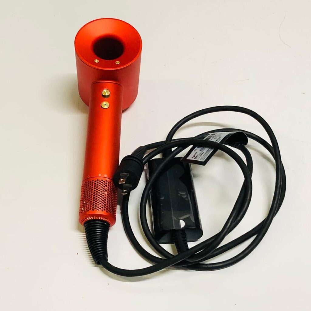 ダイソン HD08 ヘアドライヤー