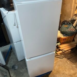 ヤマダセレクト 冷蔵庫 156L 2024年製 YRZ-F15LW 中古品販売