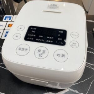 ハイアール 炊飯器 3合炊き JJ-M32E2 中古品販売