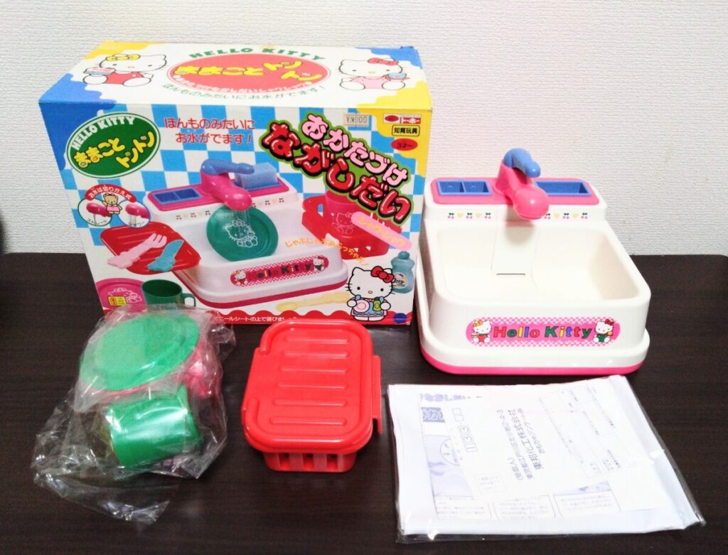 ハローキティ　ままごとトントン