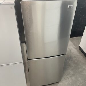 ハイアール 冷蔵庫 148L 2023年製 JR-XP2NF148F 中古品販売