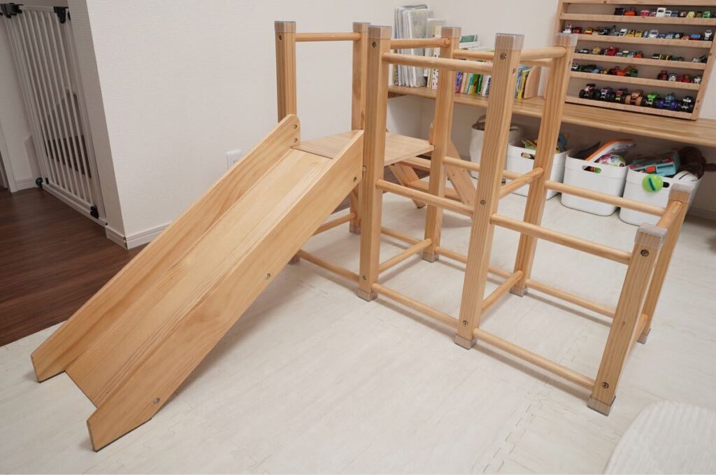 木製ジャングルジム 滑り台