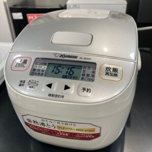 象印 3合炊き炊飯器 2020年製 NL-BD05 中古品販売