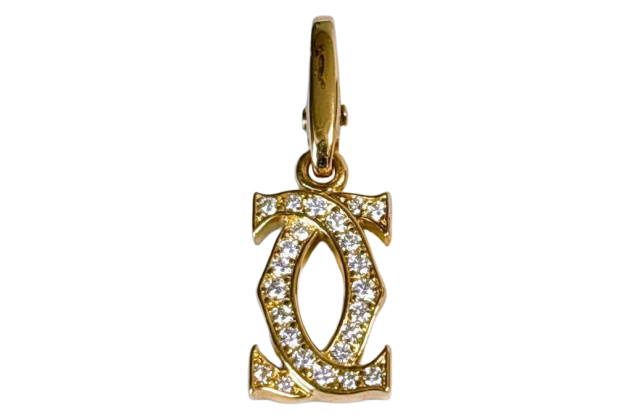 ペンダントトップ