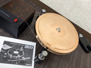 Melco レコードプレーヤー