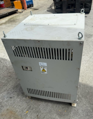 三相変圧器 18kVA 2018年製