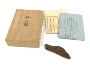 香木 伽羅 木箱あり