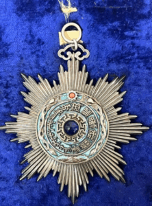 中国 双龍宝皇勲章 共箱付