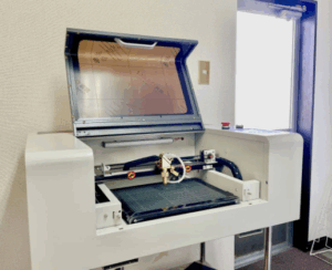 レーザー加工機 40W 300×200mm