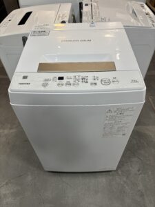 東芝　2021年製　4.5kg 洗濯機 中古品販売