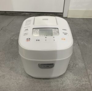 IRIS OHYAMA 2022年製　炊飯器 中古品販売