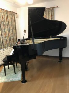YAMAHA  グランドピアノ