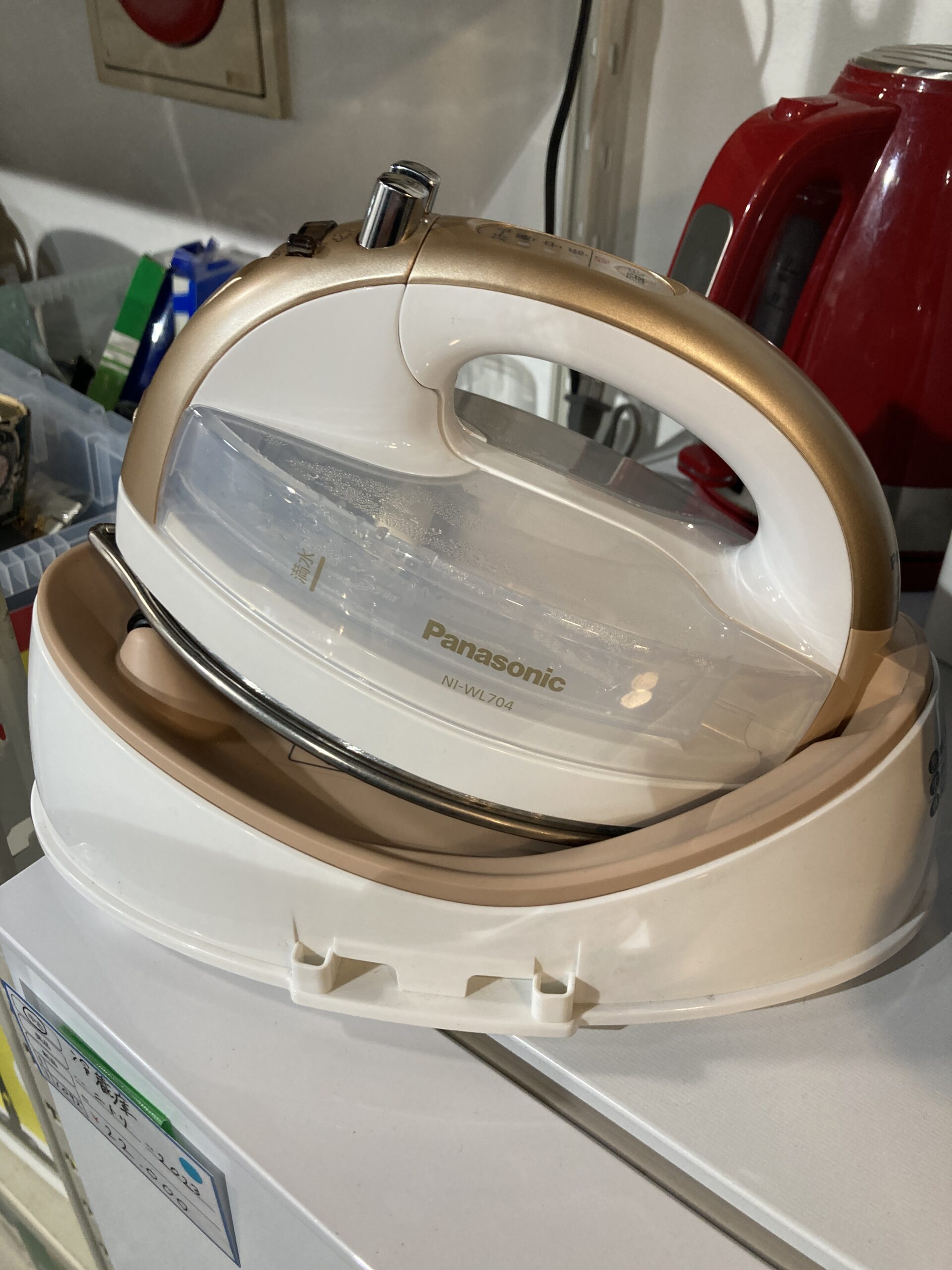 Panasonic 2018年製 スチームアイロン CaRuRu 中古品販売