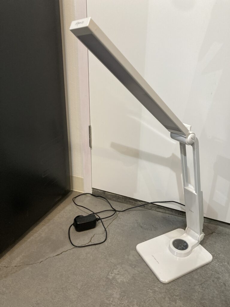 富士精工 LED デスクランプ 中古品販売