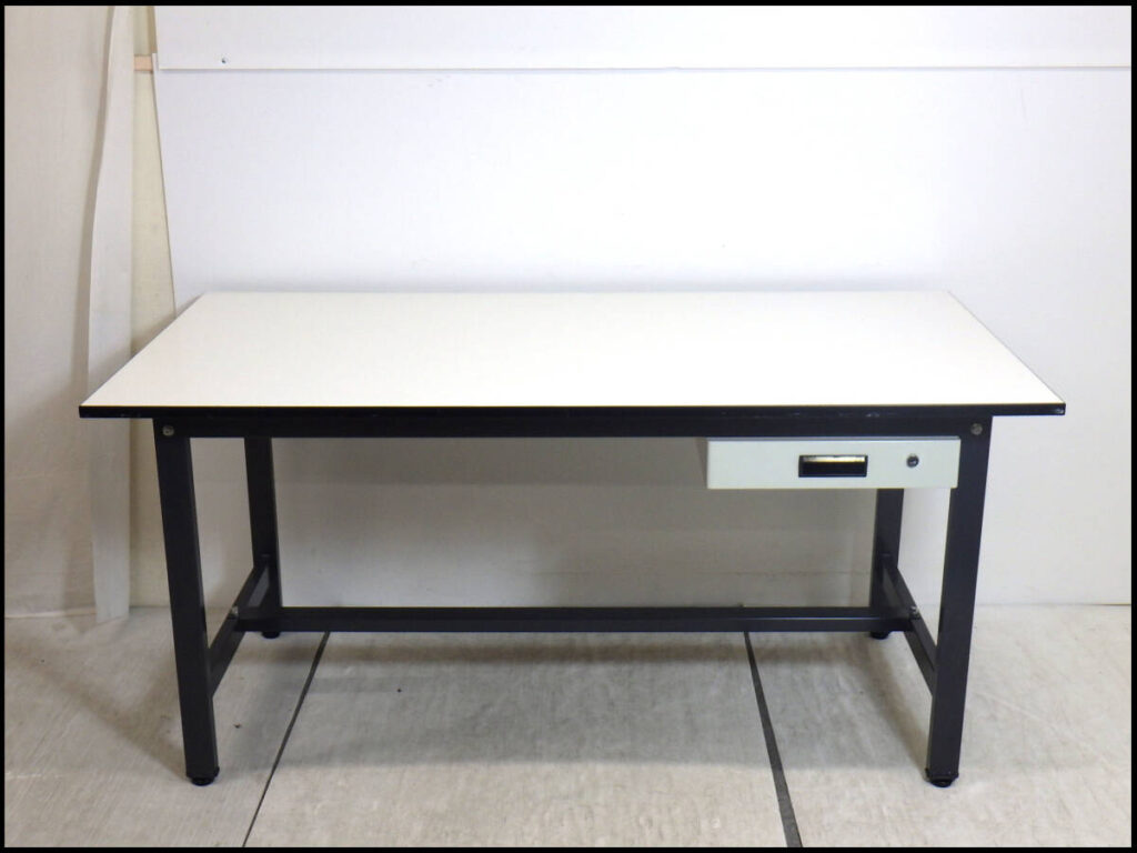 SAKAE　軽量作業台