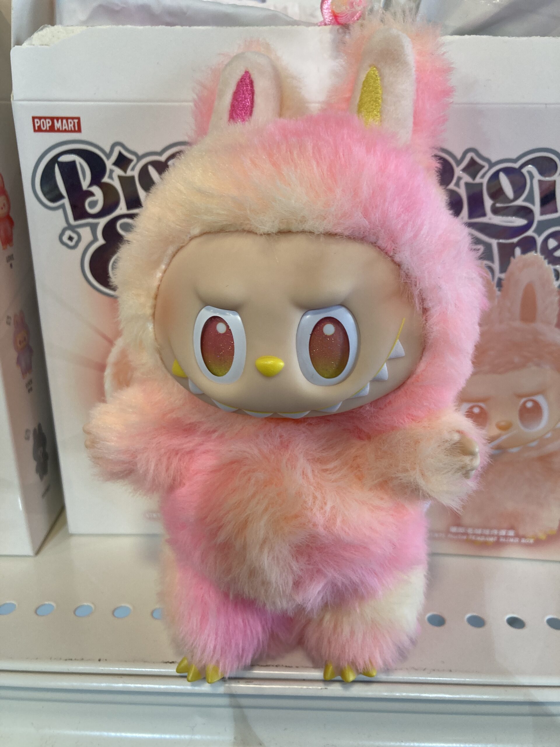 ラブブ Big into Energy LOYALTY 中古品販売