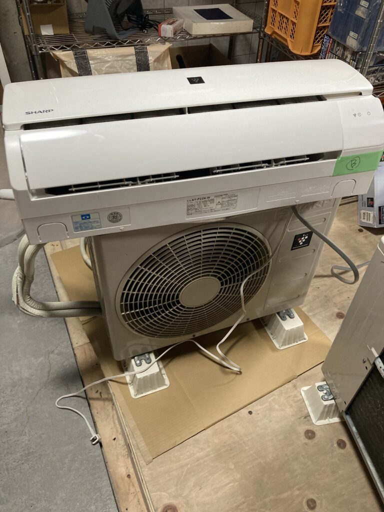 SHARP 2022年製 2.2kw 6〜8畳 ルームエアコン 中古品販売