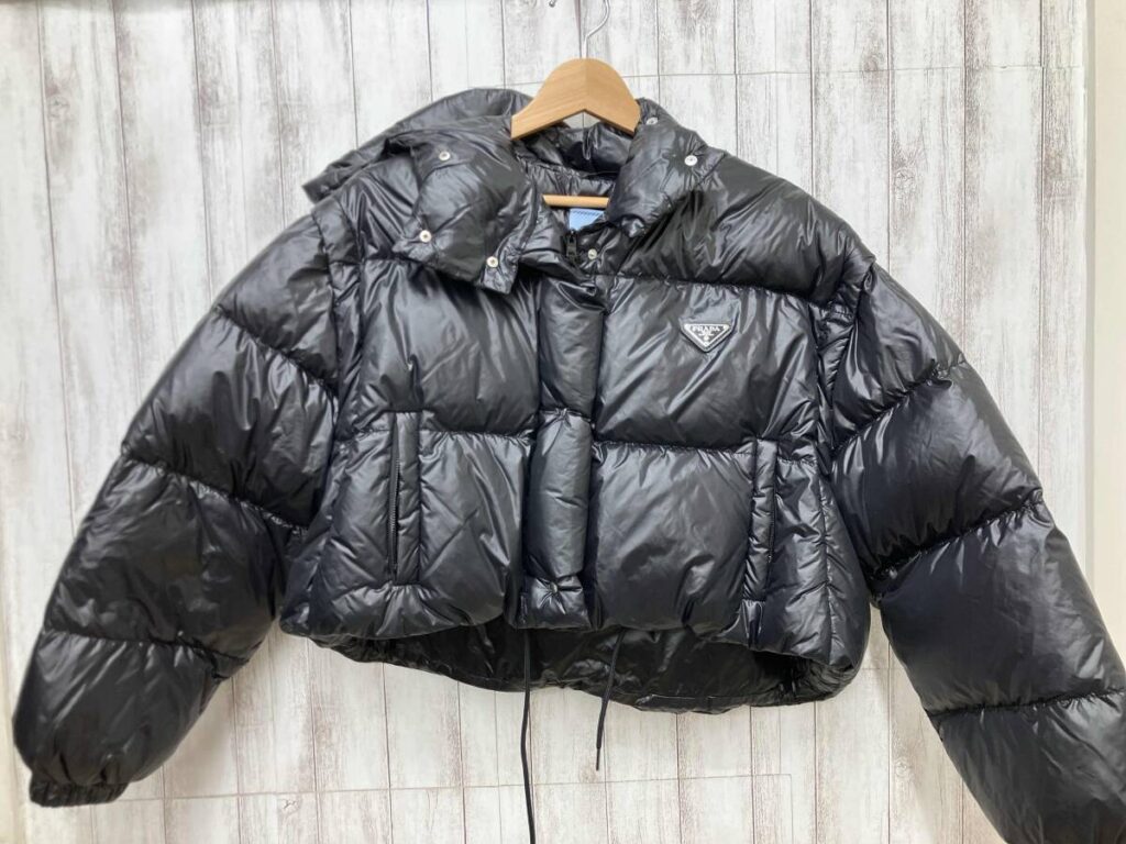 PRADA コンバーチブル クロップド フード ダウンジャケット