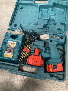 makita 12V 充電式インパクトドライバー 中古品販売