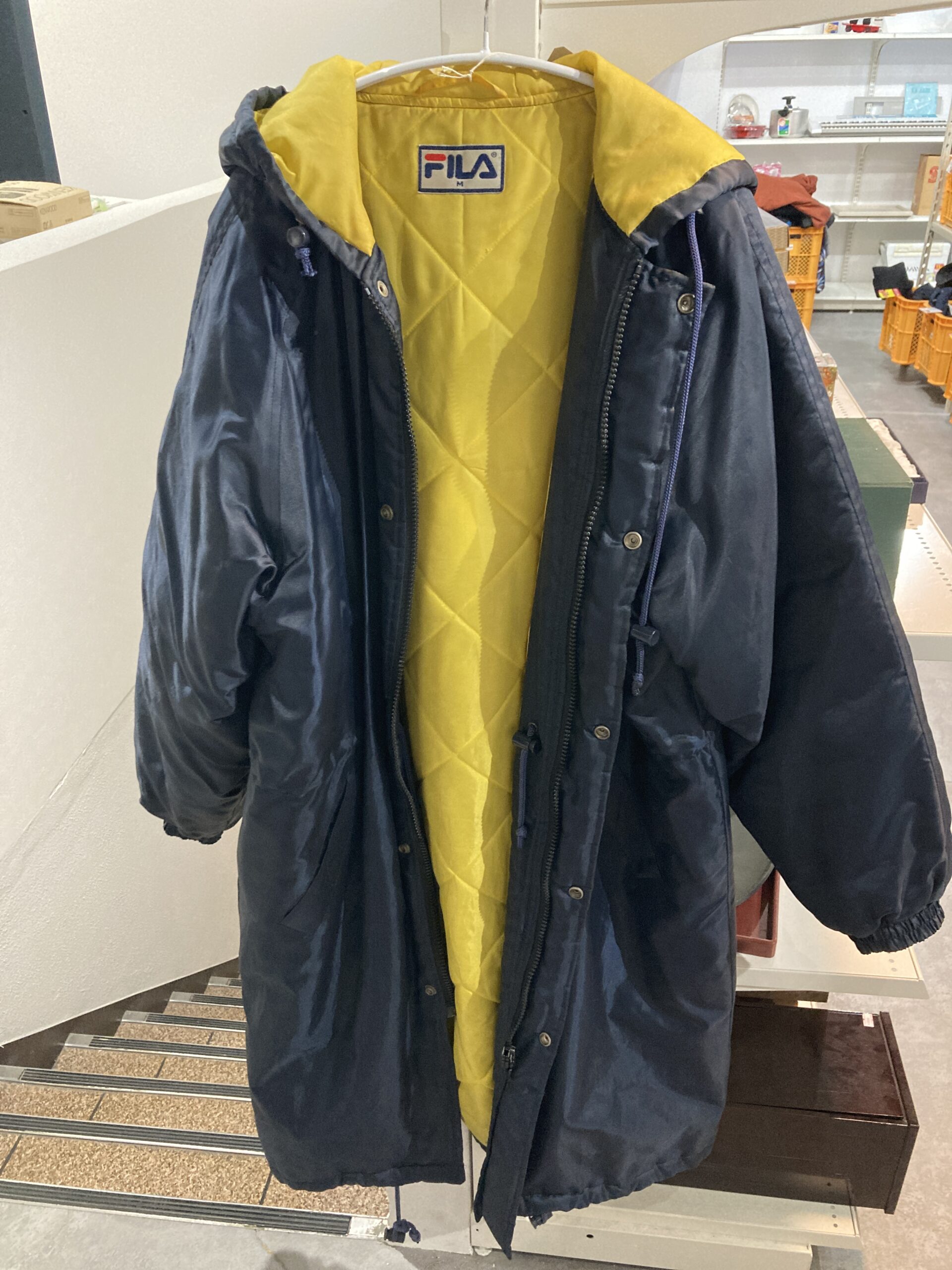 FILA ベンチコート M 中古品販売