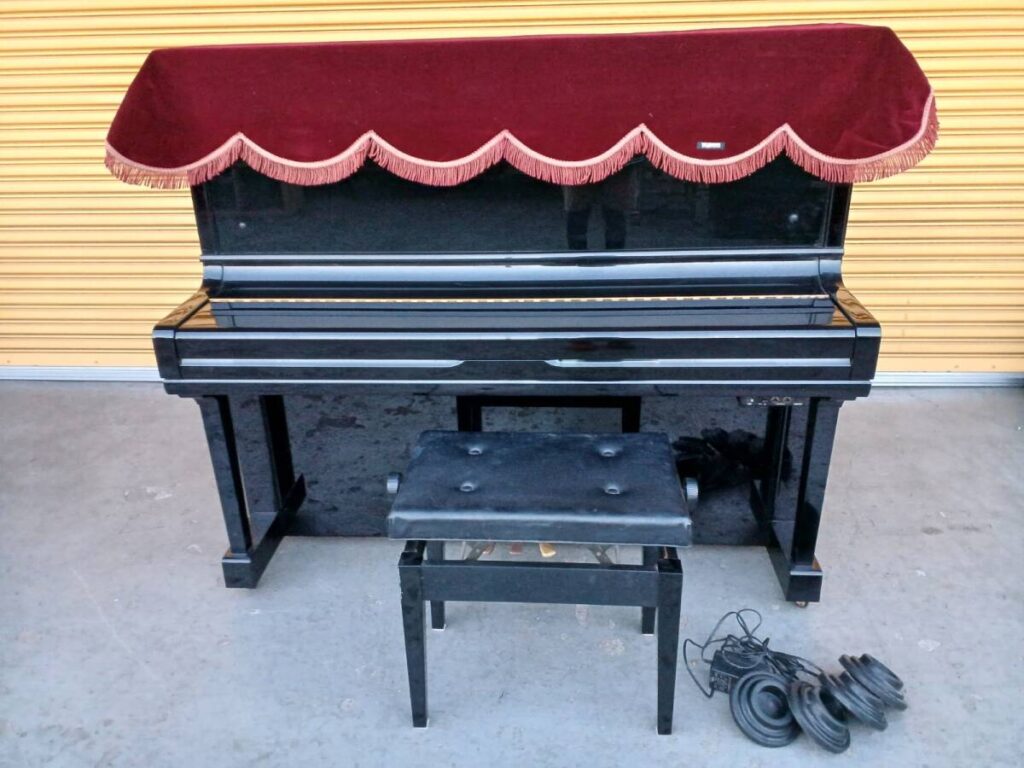 YAMAHA ヤマハ アップライトピアノ U300S