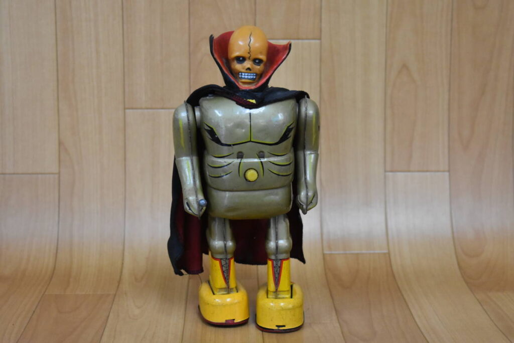 野村トーイ 黄金バット 電池式ブリキ ロボット