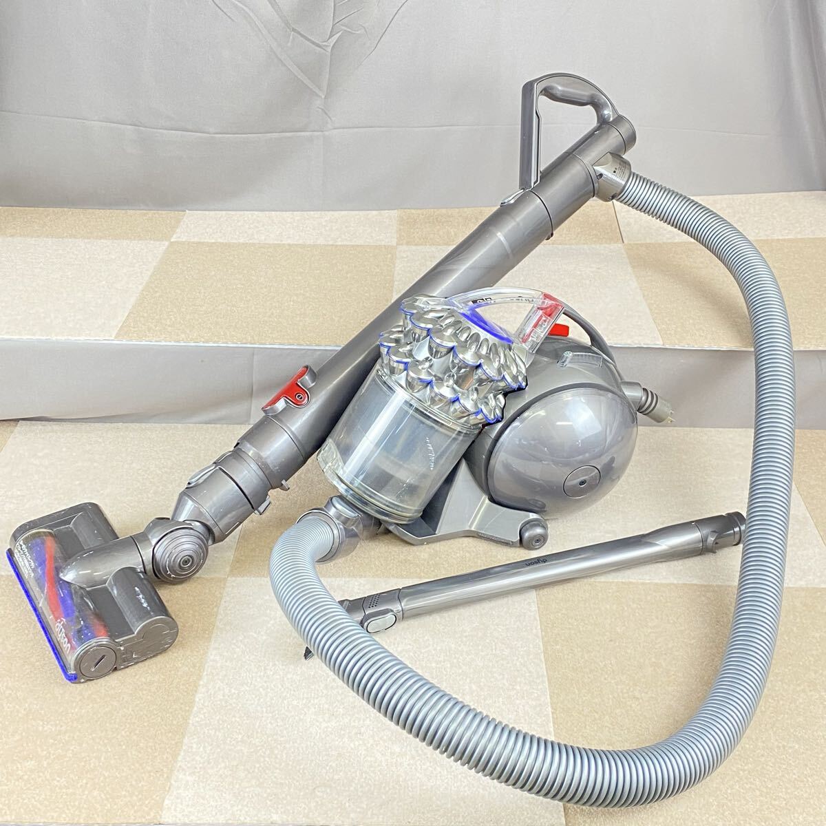 Dyson DC63 キャニスターサイクロン掃除機 買取実績 - 掃除機