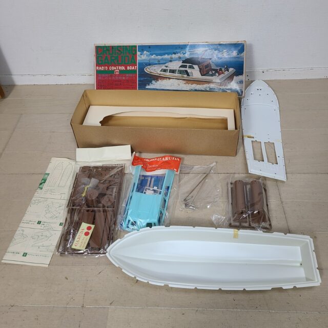 イッコー模型 ガルーダ ラジコンボート RCボート