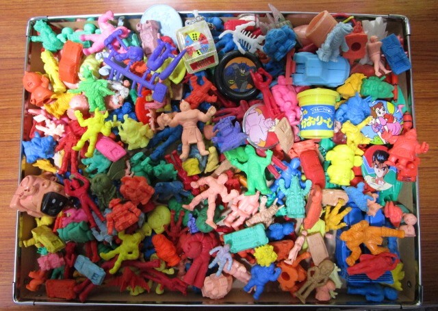 懐かしキャラ消しゴムまとめ売り 約200個