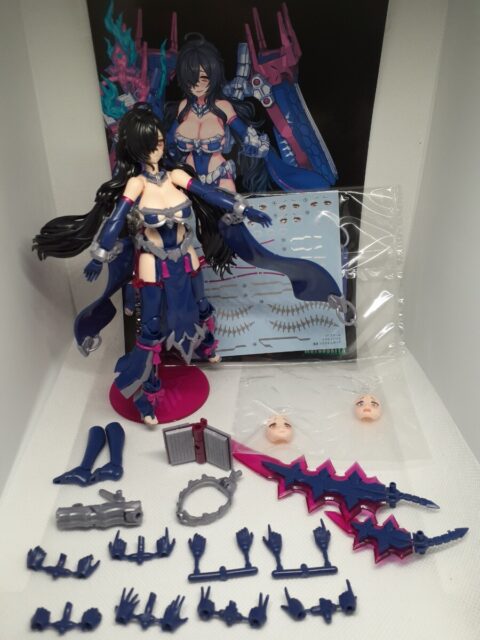 ツクヨミ レガリア 皇巫 コトブキヤ 美少女プラモデル