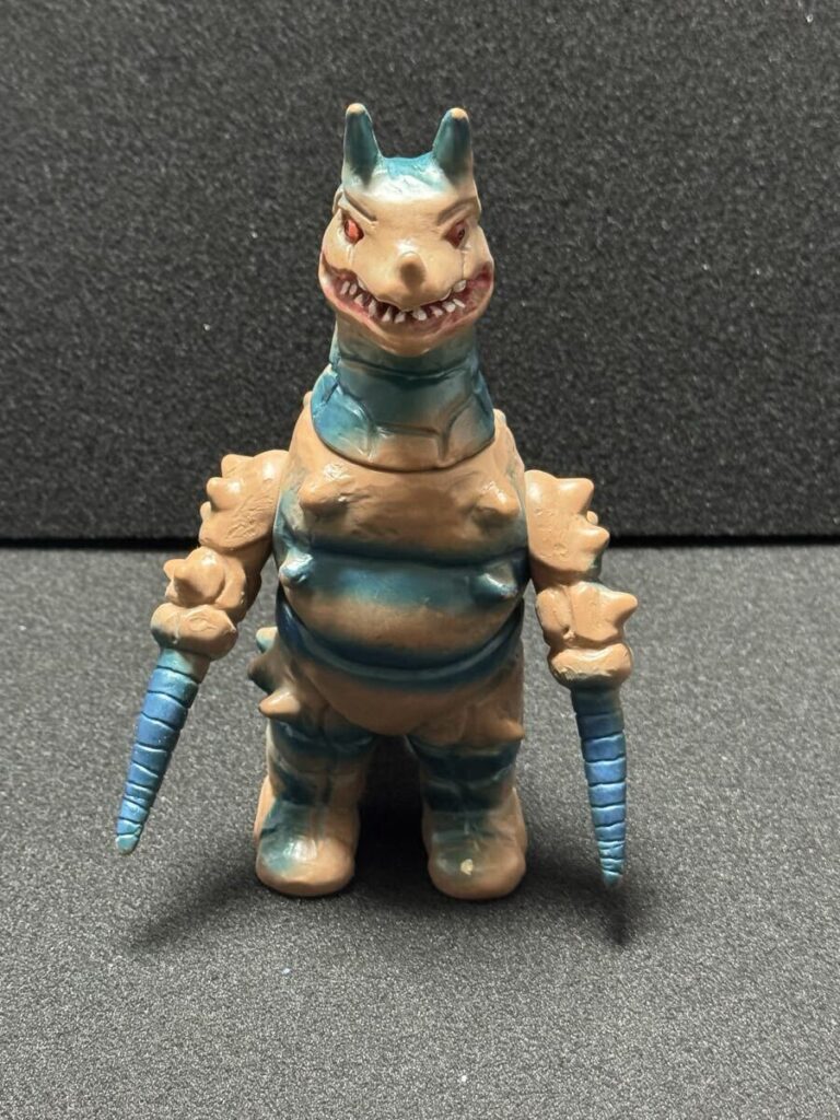 マスダヤ グドン ソフビ ゼンマイ 帰ってきたウルトラマン