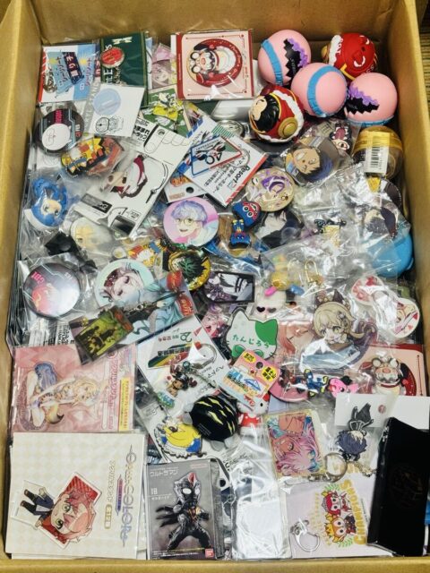アニメ グッズ まとめ売り 缶バッジ アクリルスタンド キーホルダー