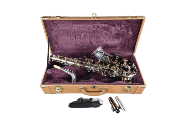 アルトサクソフォン