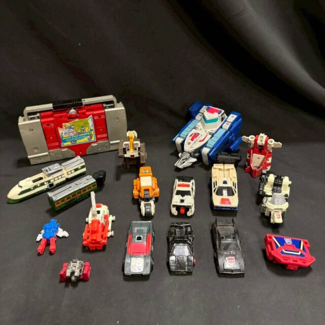 タカラトミー トランスフォーマー CLK961Y 変形ロボ おもちゃ