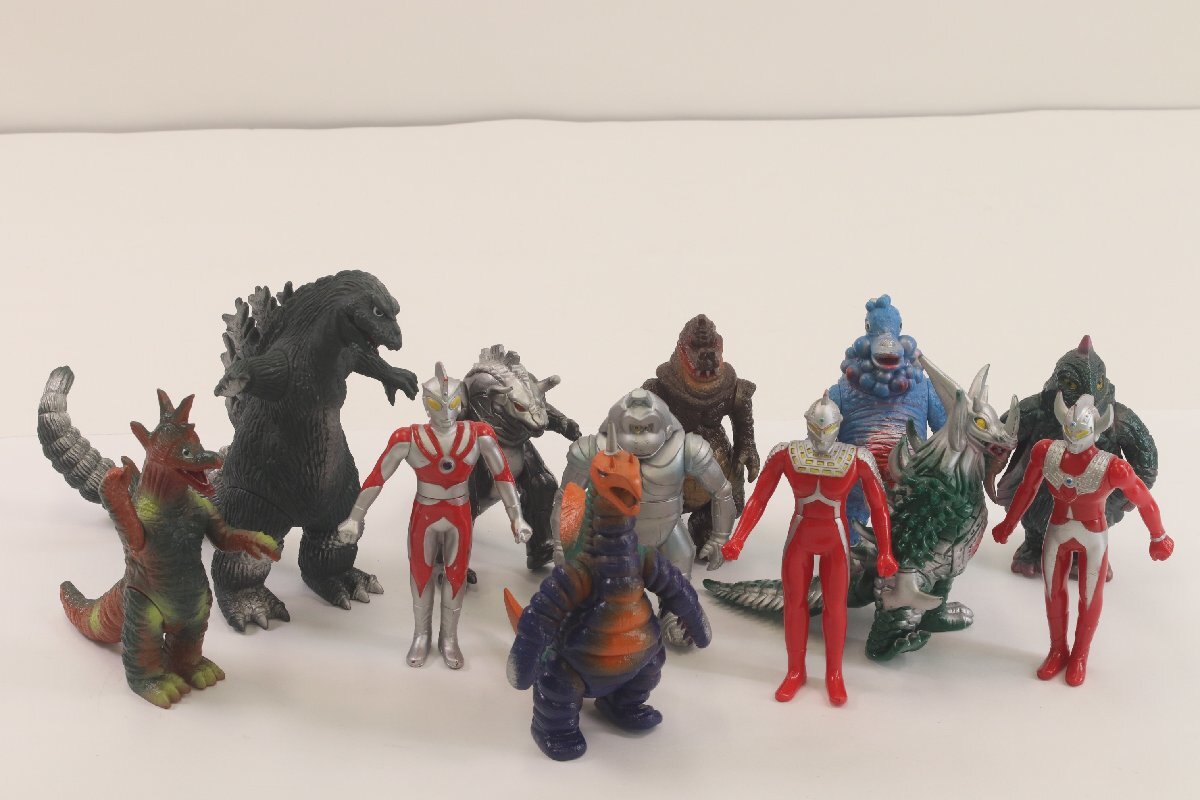 ウルトラマン フィギュア セブン タロウ エース 怪獣 ソフビ まとめ売り