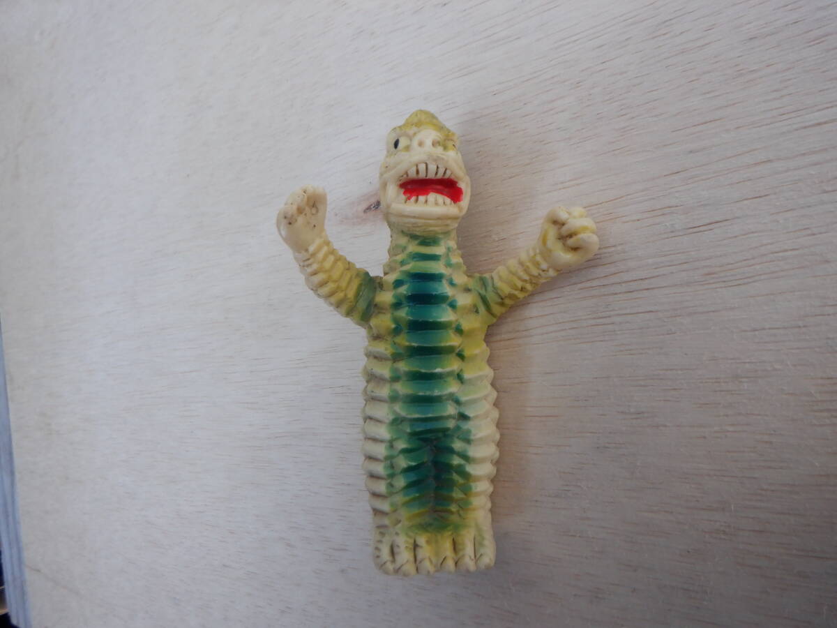 ウルトラマン レッドキング 指人形 大黒玩具 ソフビ