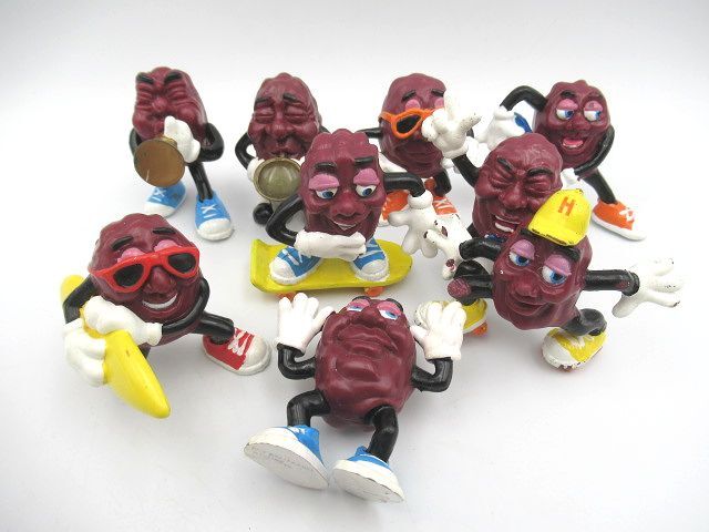 カリフォルニアレーズン9体