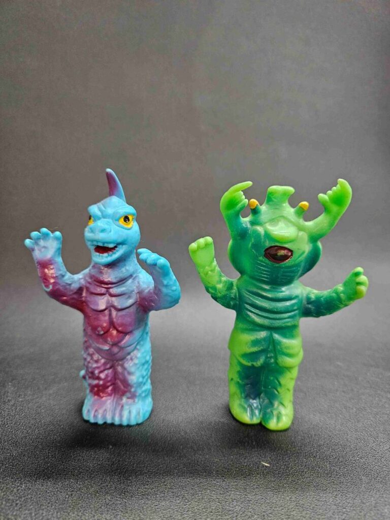 円谷プロ ウルトラマン 大里玩具 アーストロン アントラー 指人形 2体セット