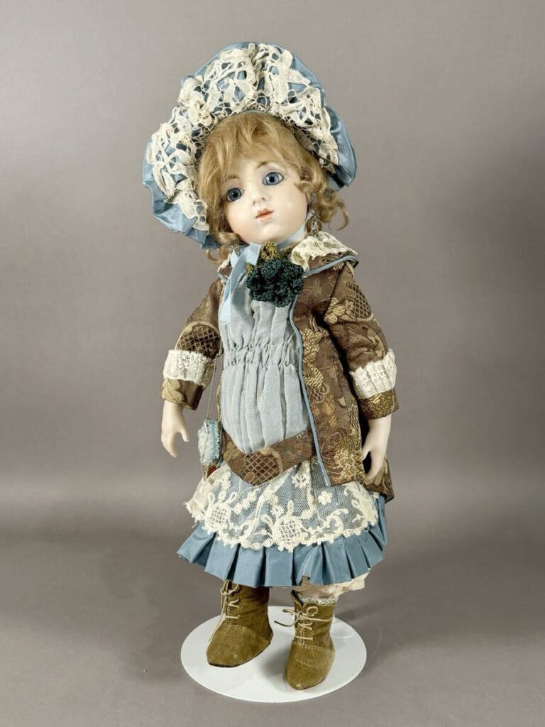 ビスクドール 44cm スタンド付属 陶器人形