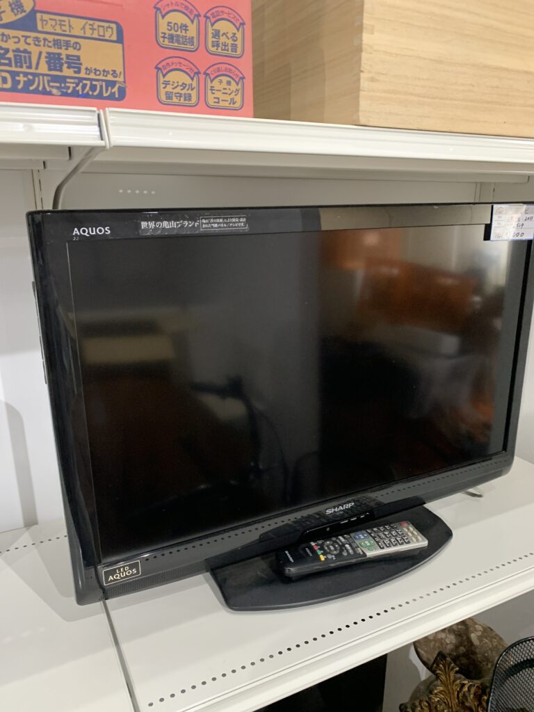 AQUOS 2021年製　32インチ　液晶テレビ 中古品販売
