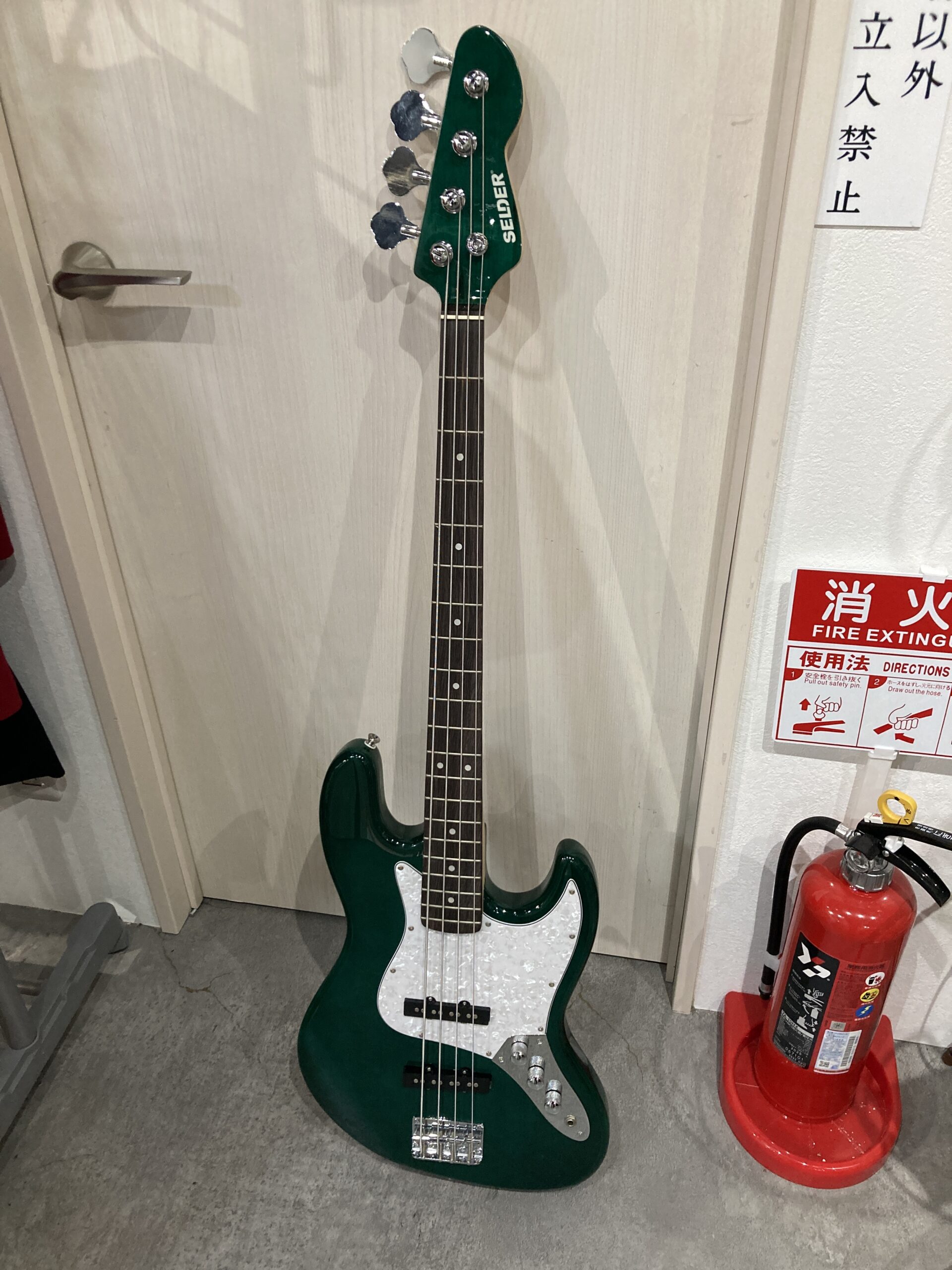 SELDER 4弦 エレキベース 中古品販売