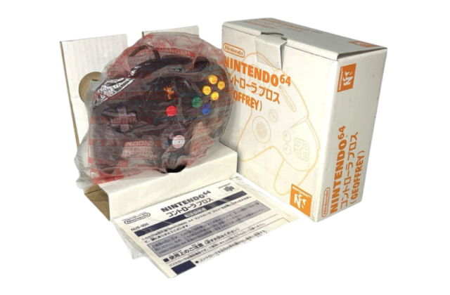 ニンテンドー64コントローラー