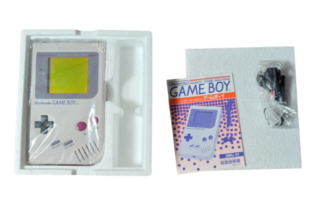 箱付き完品ゲームボーイ