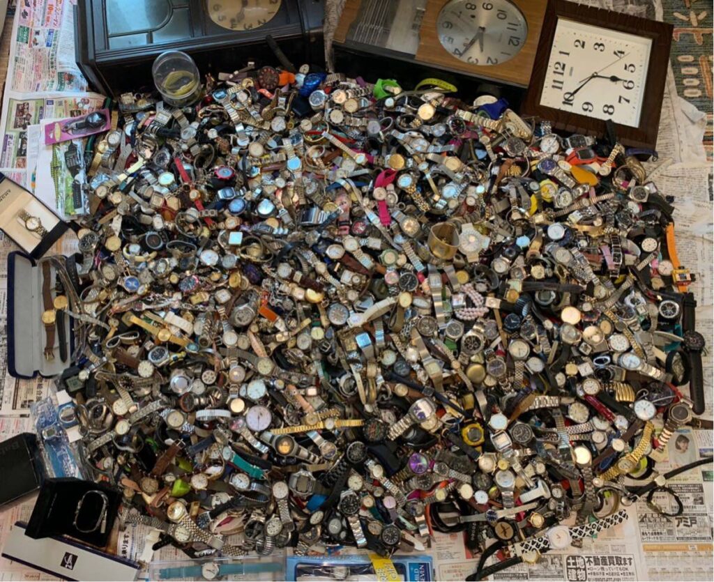 （宅配買取）腕時計・掛け時計 まとめ売り 1700個