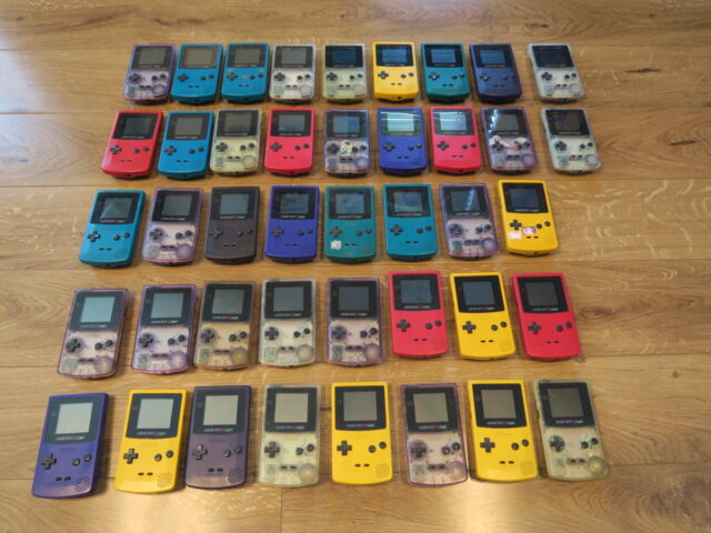ゲームボーイ・ゲームボーイカラー・ゲームボーイポケット・ゲームボーイアドバンスを169台まとめて買取