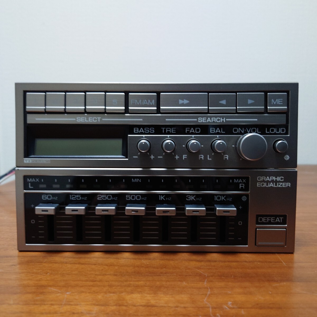 日産 R31スカイライン F31レパード 前期型純正オーディオ