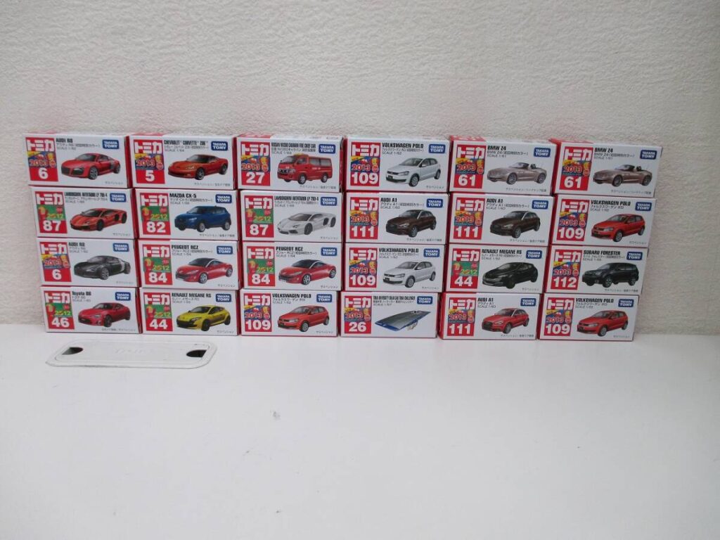 トミカ ミニカー 24台セット タカラトミー